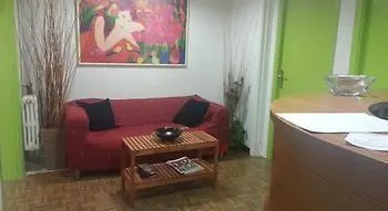 San Marius Travessera De Gracia Barcelona 2*,
